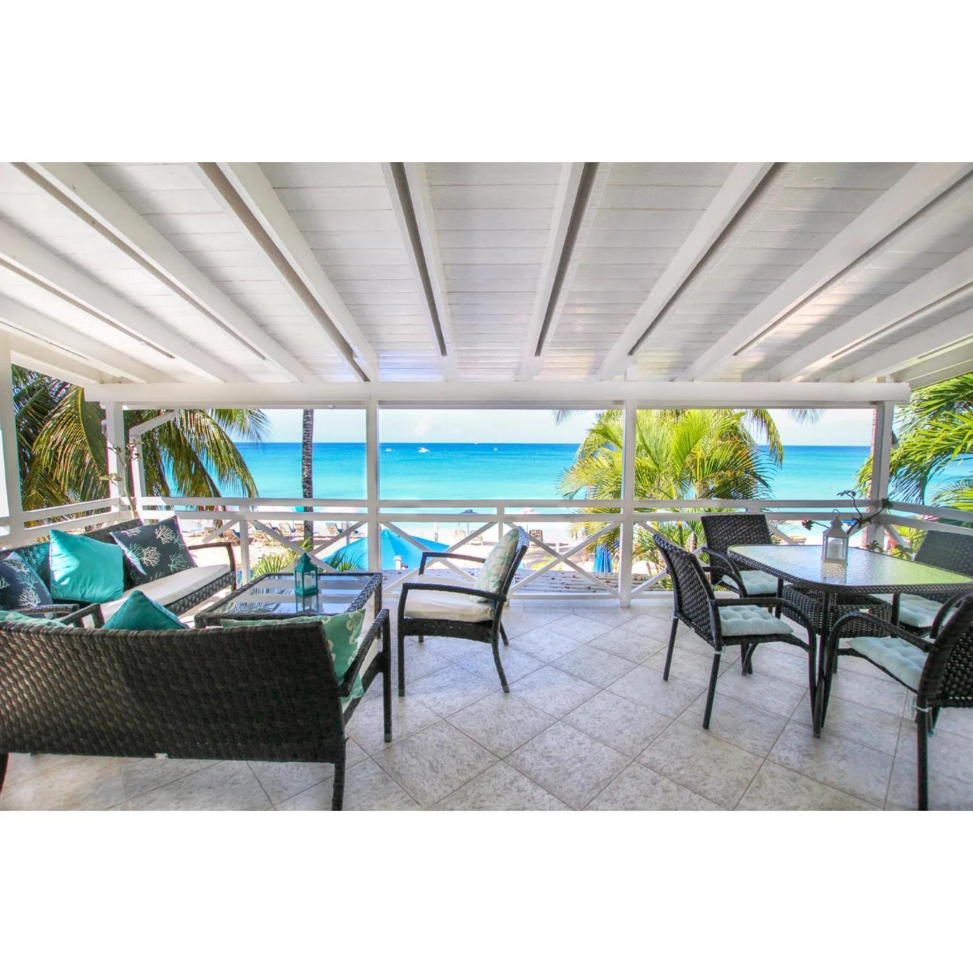 Апартаменты Bora Bora By Blue Sky Luxury Paynes Bay Номер фото